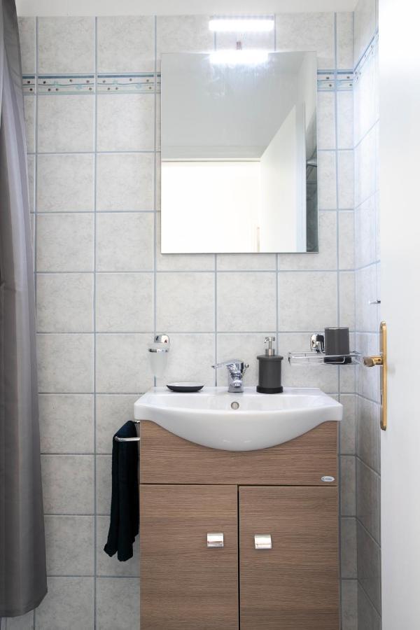 Anavyssos 1 Bedrm 4 Prs Flat 5Min Walk From Beach Bagian luar foto