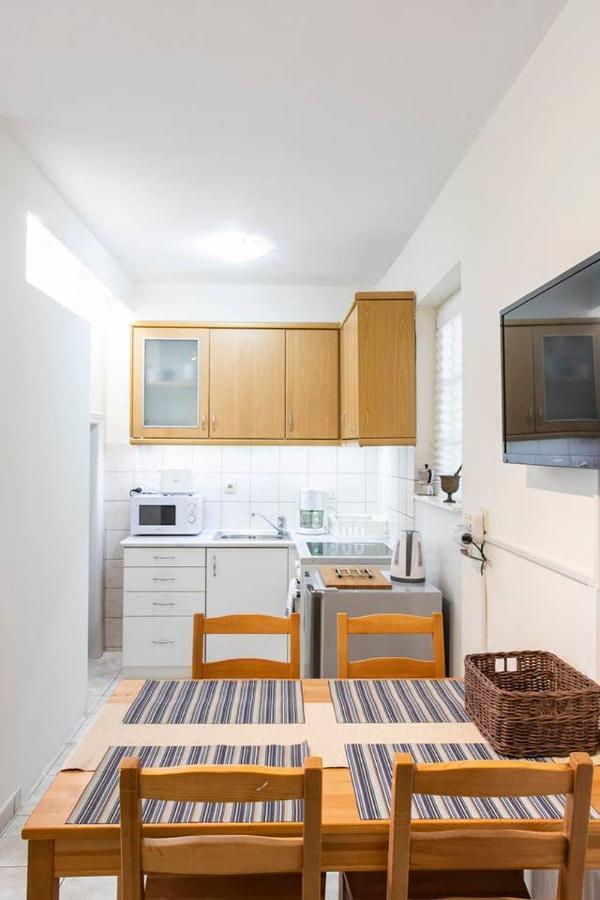 Anavyssos 1 Bedrm 4 Prs Flat 5Min Walk From Beach Bagian luar foto