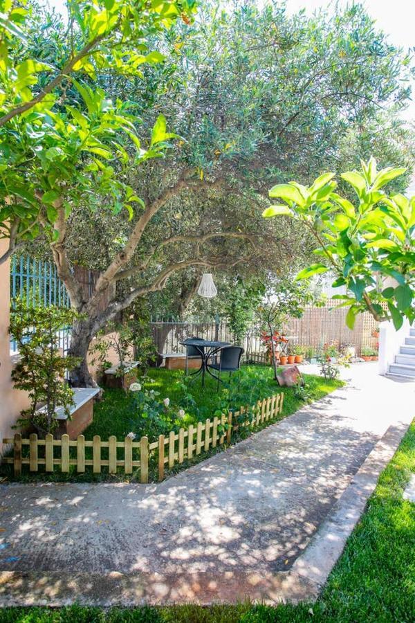Anavyssos 1 Bedrm 4 Prs Flat 5Min Walk From Beach Bagian luar foto